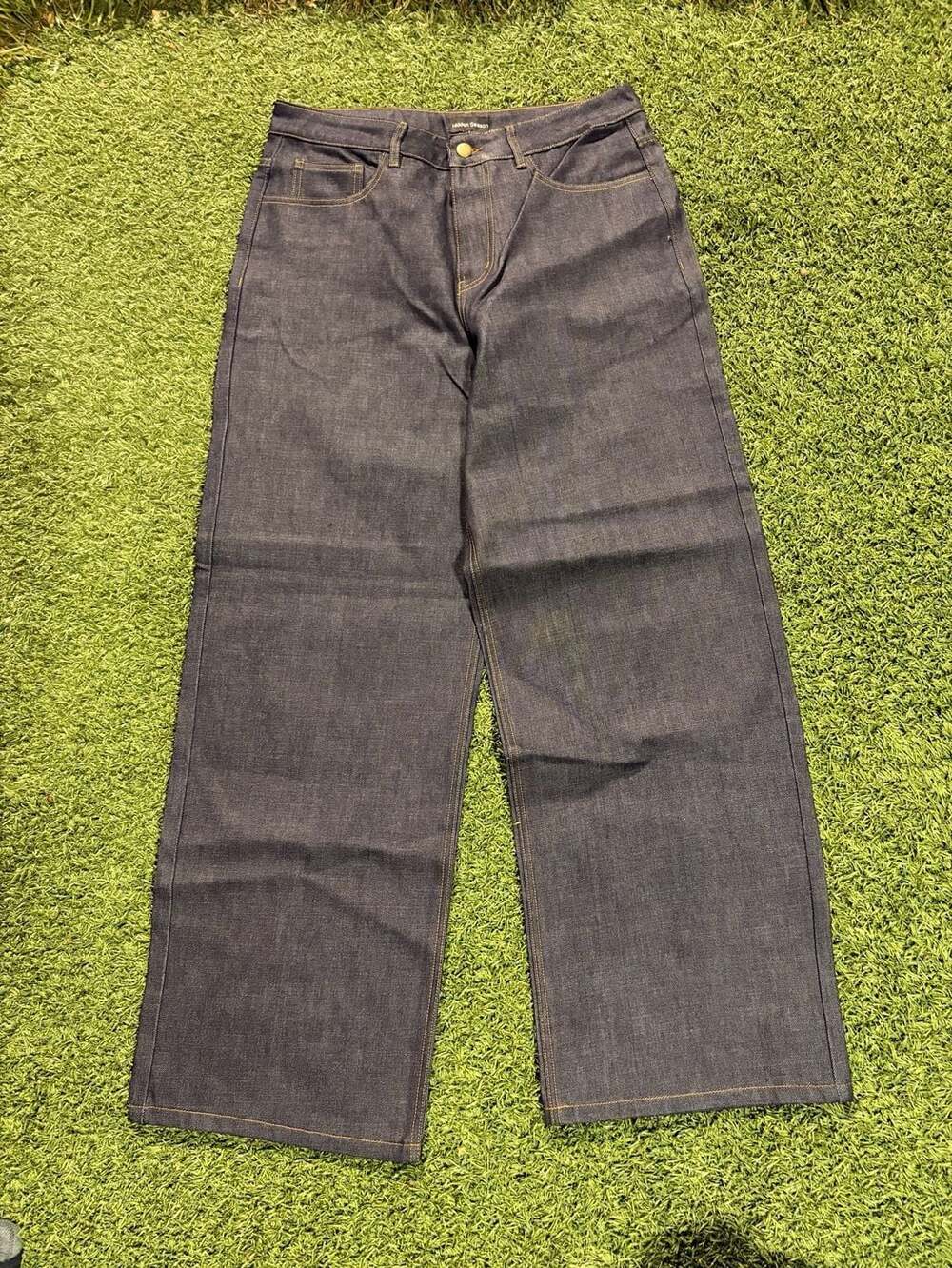 Hidden Season Dark Wash Baggy Denim Jeans Size L which is size 36